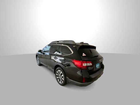 Used 2017 Subaru Outback 2.5i Limited w/ Popular Package #5 image 6