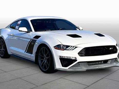 Used 2020 Ford Mustang GT Premium w/ GT Performance Package image 2