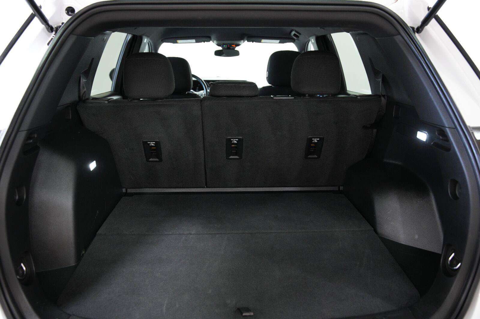 Used 2026 GMC Terrain Elevation FWD image 14