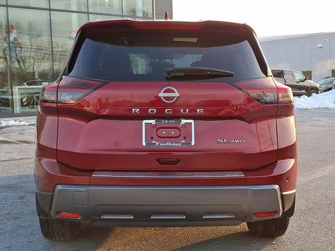 Certified 2024 Nissan Rogue SL w/ SL Premium Package image 5