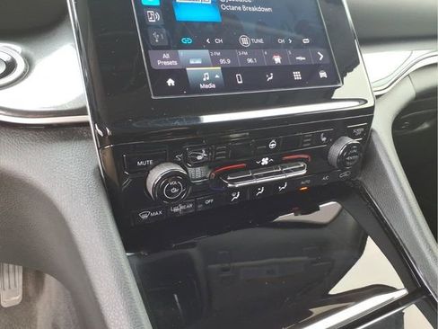 Used 2022 Jeep Grand Cherokee L Laredo w/ Luxury Tech Group I image 25