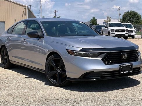 Used 2023 Honda Accord Sport image 37