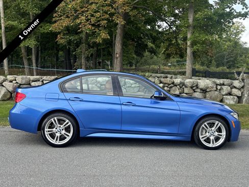 Used 2018 BMW 340i xDrive Sedan AWD/4WD image 2