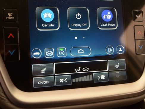 Used 2023 Subaru Outback Premium image 30