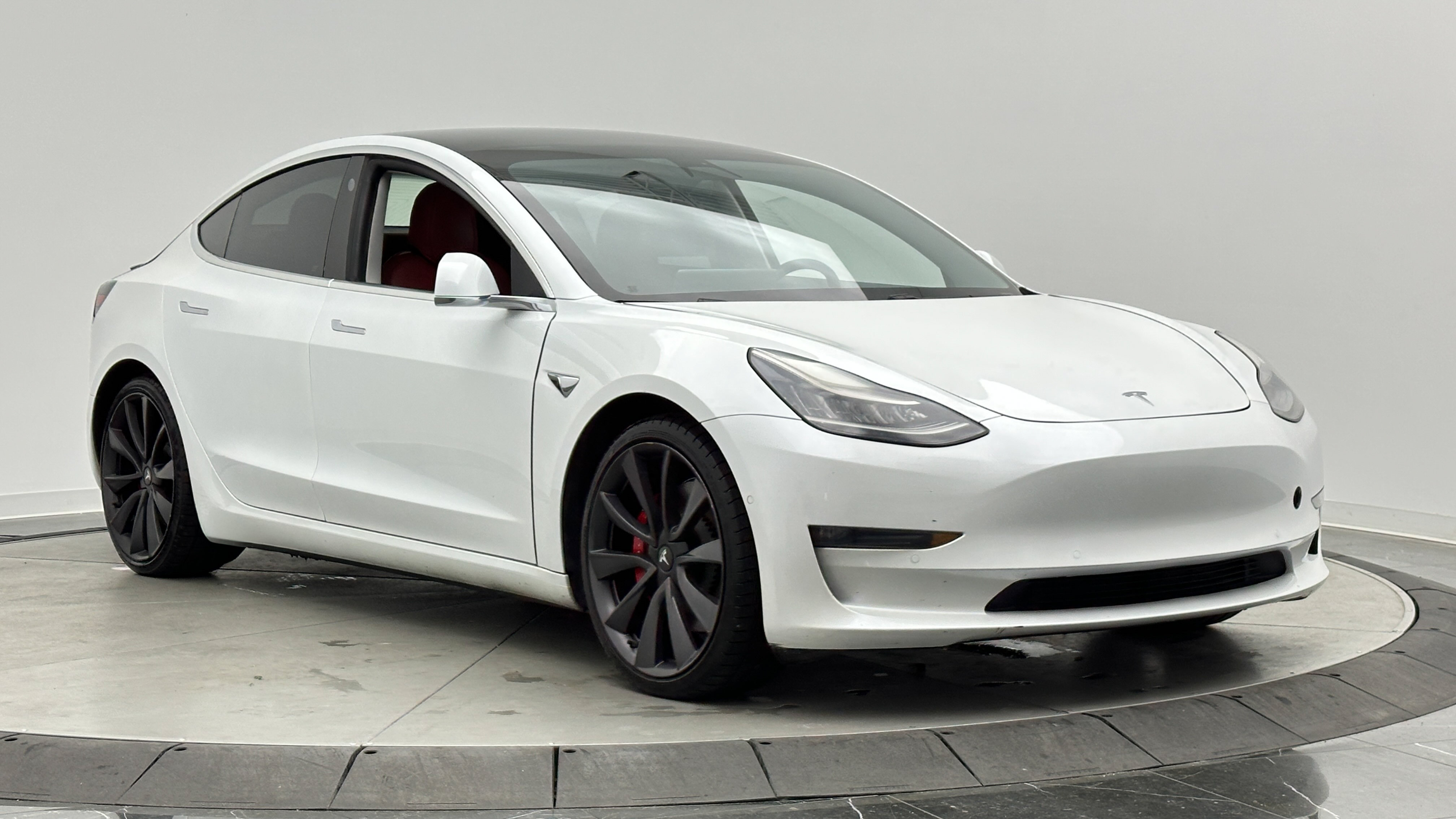 Used 2020 Tesla Model 3 Performance AWD/4WD image 3