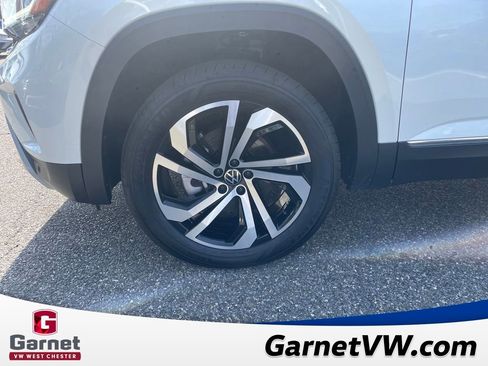 Certified 2023 Volkswagen Atlas SEL image 19