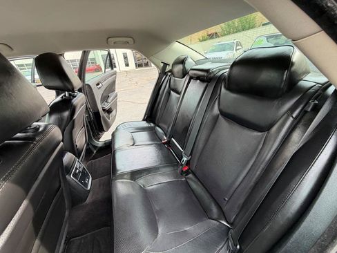 Used 2019 Chrysler 300 Limited RWD image 13