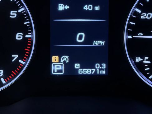 Used 2024 Subaru Outback Premium AWD/4WD image 23