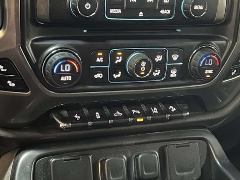 Used 2015 Chevrolet Silverado 2500 LTZ w/ LTZ Plus Package AWD/4WD image 20