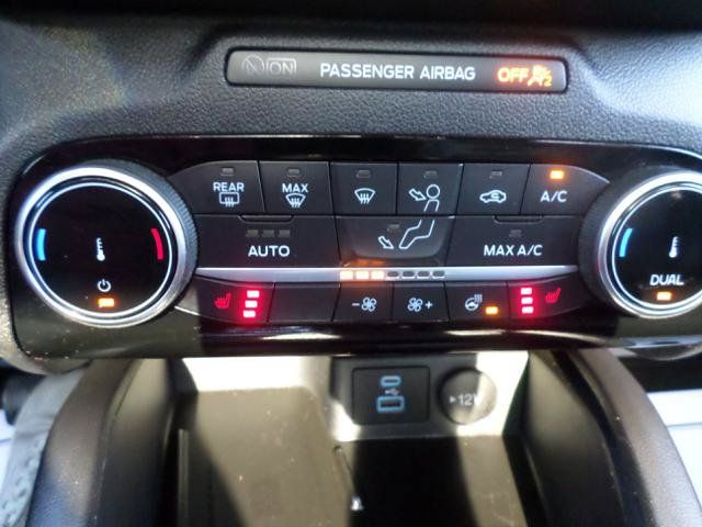 Used 2022 Ford Escape SEL w/ Technology Package AWD/4WD image 13