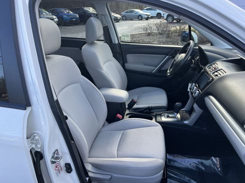 Used 2016 Subaru Forester 2.5i Premium image 27