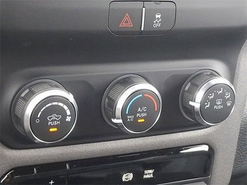 Used 2023 RAM 3500 Tradesman w/ Chrome Appearance Group image 15