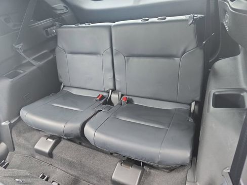 Used 2024 Mitsubishi Outlander SE AWD/4WD image 19