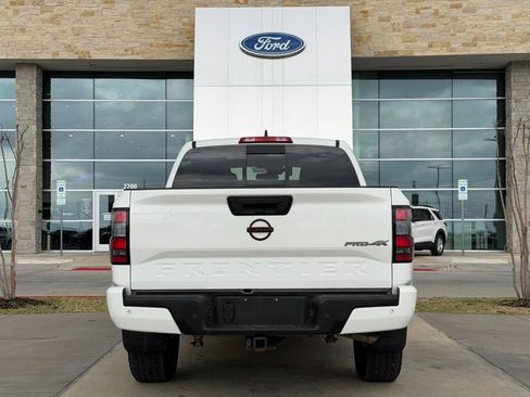 Used 2023 Nissan Frontier PRO-4X w/ Technology Package image 24