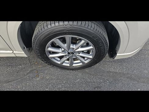 Used 2024 MAZDA CX-5 AWD 2.5 S w/ Select Package image 9