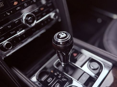 Used 2014 Bentley Mulsanne image 10