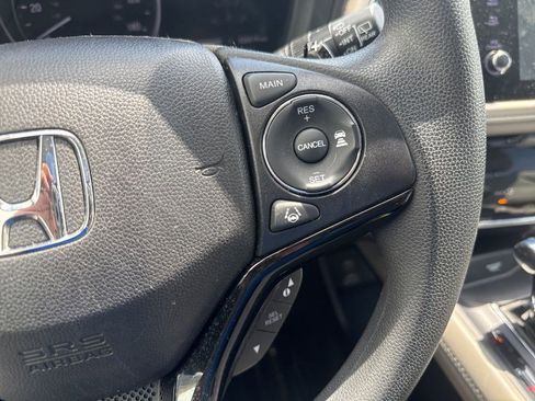 Used 2020 Honda HR-V EX image 14