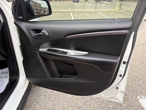 Used 2019 Dodge Journey GT AWD/4WD image 21
