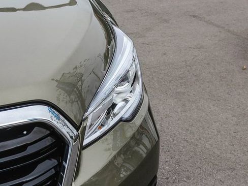 Used 2022 Subaru Ascent Touring AWD/4WD image 16