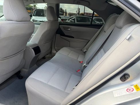Used 2015 Toyota Camry LE FWD image 26