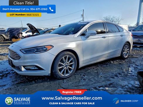Used 2017 Ford Fusion SE image 1