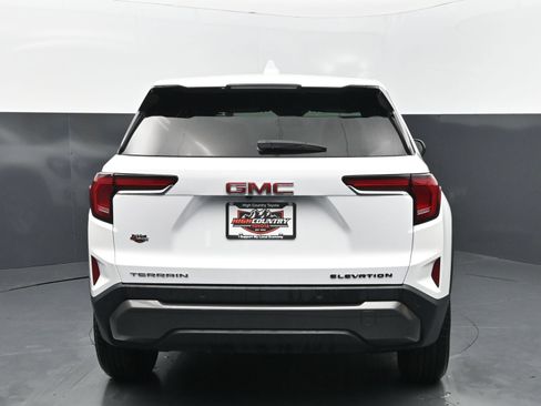 Used 2026 GMC Terrain Elevation FWD image 5