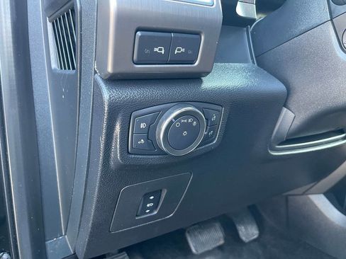 Used 2016 Ford F150 Limited w/ Trailer Tow Package image 27