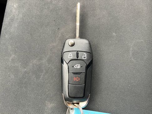 Certified 2024 Ford Transit 250 Low Roof w/ Exterior Upgrade Package image 31