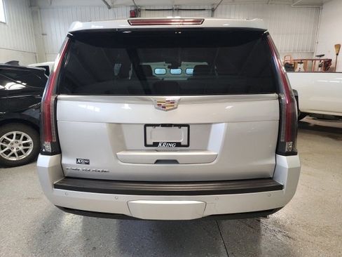 Used 2018 Cadillac Escalade Premium Luxury w/ LPO, Radiant Package image 3