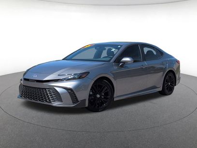 Used 2025 Toyota Camry SE w/ Convenience Package