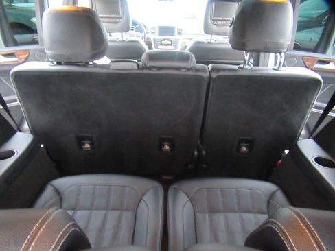 Used 2013 Mercedes-Benz GL 450 4MATIC image 31