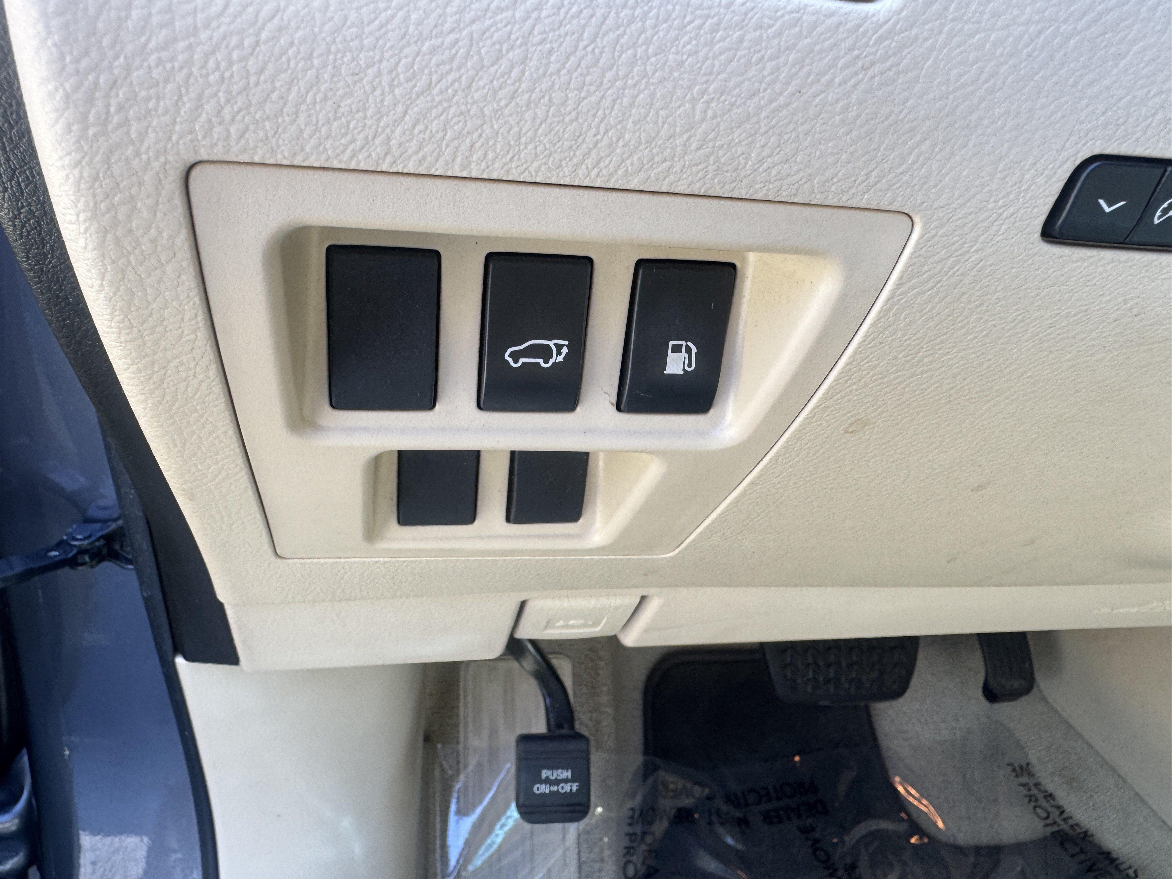 Used 2013 Lexus RX 350 FWD w/ Premium Pkg image 30