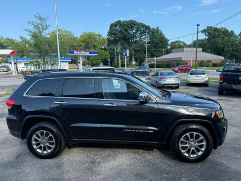 Used 2015 Jeep Grand Cherokee Limited w/ Trailer Tow Group IV AWD/4WD image 4