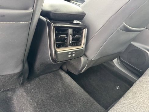 Used 2024 Toyota Crown XLE image 7