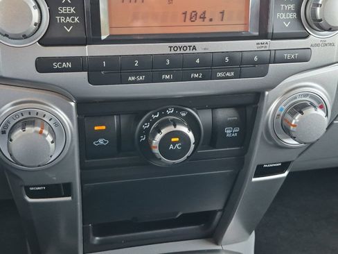 Used 2010 Toyota 4Runner SR5 RWD image 17