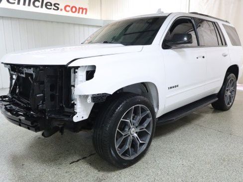Used 2019 Chevrolet Tahoe Premier AWD/4WD image 2