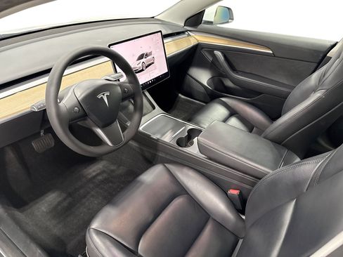 Certified 2023 Tesla Model 3 Standard Range RWD image 9