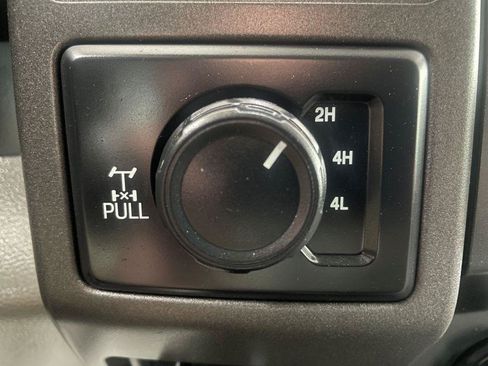 Used 2022 Ford F250 XL w/ Power Equipment Group AWD/4WD image 20
