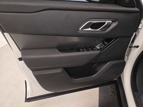 Used 2023 Land Rover Range Rover Velar S AWD/4WD image 9