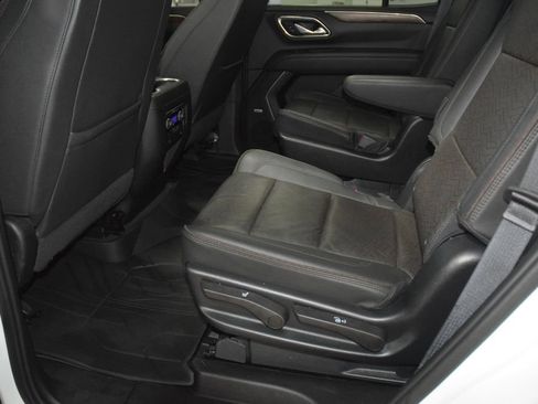 Used 2023 Chevrolet Tahoe High Country AWD/4WD image 41