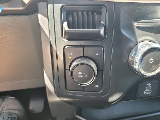 Used 2025 Ford F150 XLT w/ Equipment Group 301A Standard AWD/4WD image 25