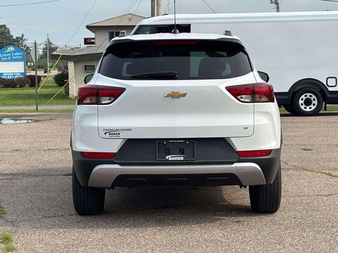 Used 2023 Chevrolet TrailBlazer LT FWD image 30