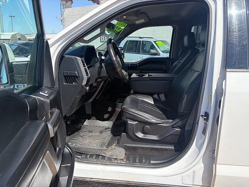 Used 2015 Ford F150 XLT w/ Max Trailer Tow Package image 9