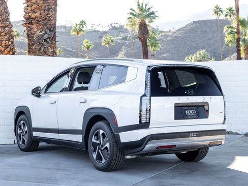 New 2026 Hyundai Ioniq 9 SE image 6