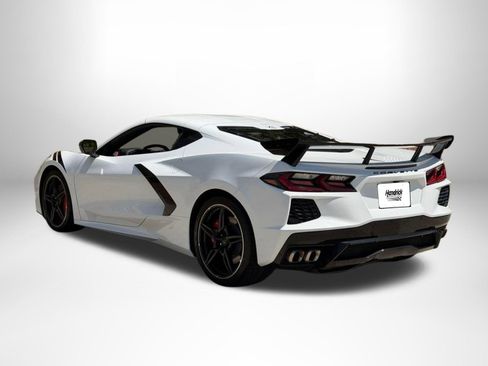 Used 2022 Chevrolet Corvette Stingray Preferred Cpe w/ Z51 Performance Package RWD image 6