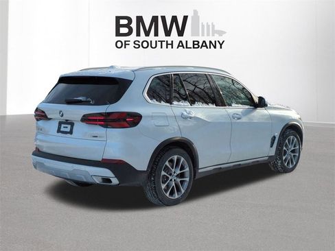 New 2026 BMW X5 xDrive40i image 6