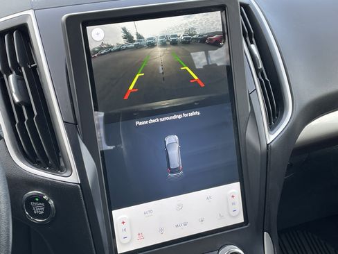 Used 2024 Ford Edge SEL w/ Convenience Package image 33