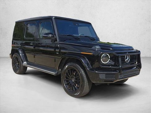 Used 2021 Mercedes-Benz G 550 image 3