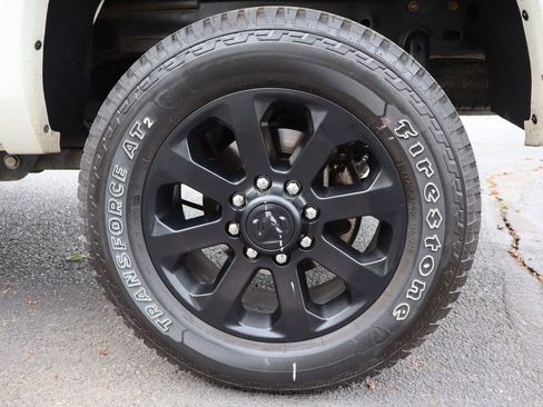 Used 2018 RAM 2500 Laramie w/ Sport Appearance Group AWD/4WD image 41