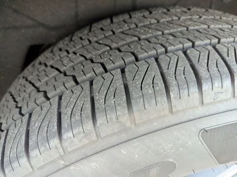 Used 2025 Ford Expedition Active image 10